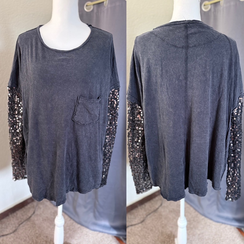 Free People Sequin Sleeve Oversized Tee Washed Black Cotton Pocket Top Small - Picture 2 of 6